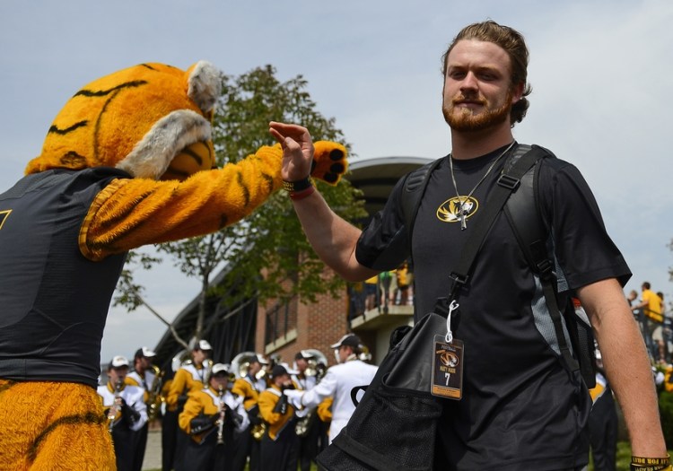 NCAA Football: Indiana at Missouri