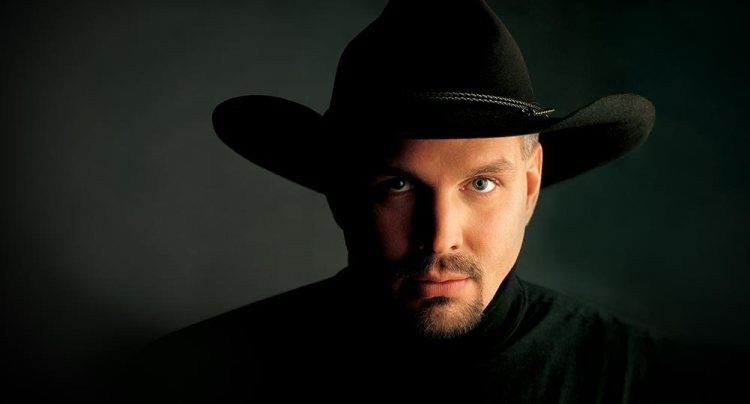 512_Garth_Brooks_Black_Hat_FINAL