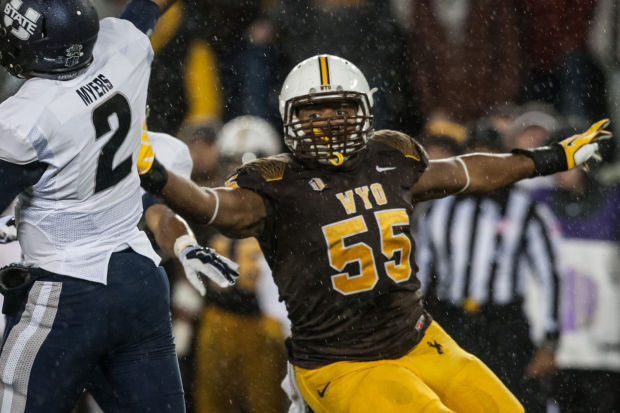 Wyo DL Eddie Yarbrough (Photo Courtesy of Ryan Dorgan/Casper Star-Tribune)