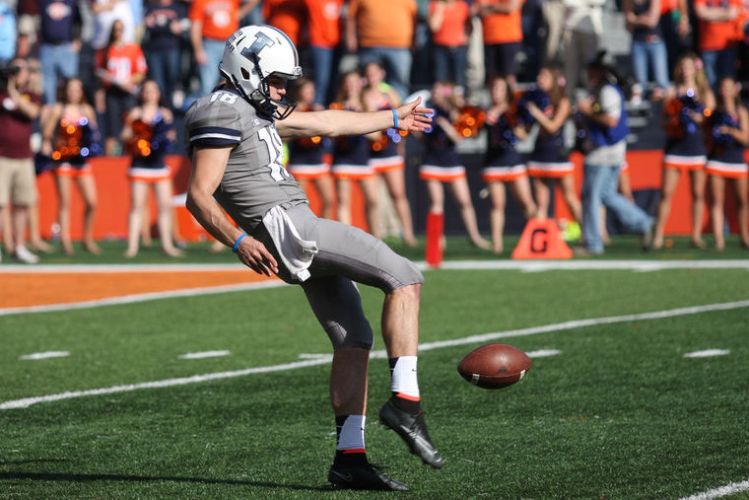 Illinois Alternate Uniform 2014