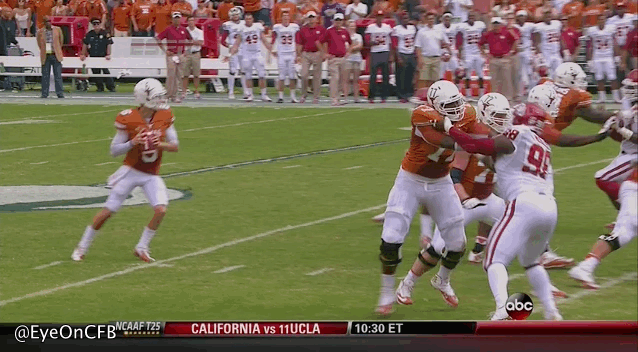 OU LB Eric Striker destroys the Texas QB (Gif Courtesy of CBS Sports/ABC)