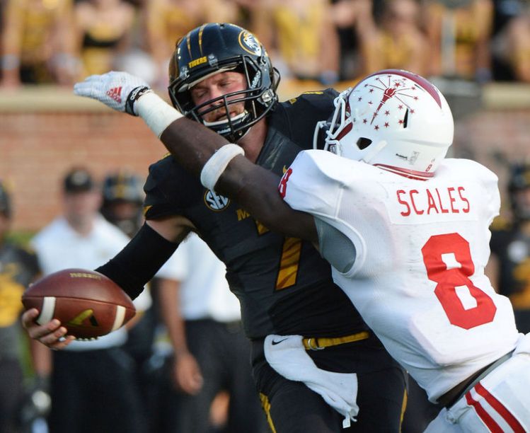 IU LB Tegray Scales sacks Mizzou QB Maty Mauk (Photo Coutesy of Chris Howell/Herald Times)