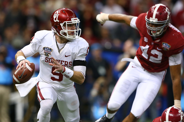 NEW ORLEANS, LA - JANUARY 02: Trevor Knight #9 of the Oklahoma Sooners looks to throw a pass against the Alabama Crimson Tide during the Allstate Sugar Bowl at the Mercedes-Benz Superdome on January 2, 2014 in New Orleans, Louisiana. (Photo by Streeter Lecka/Getty Images)